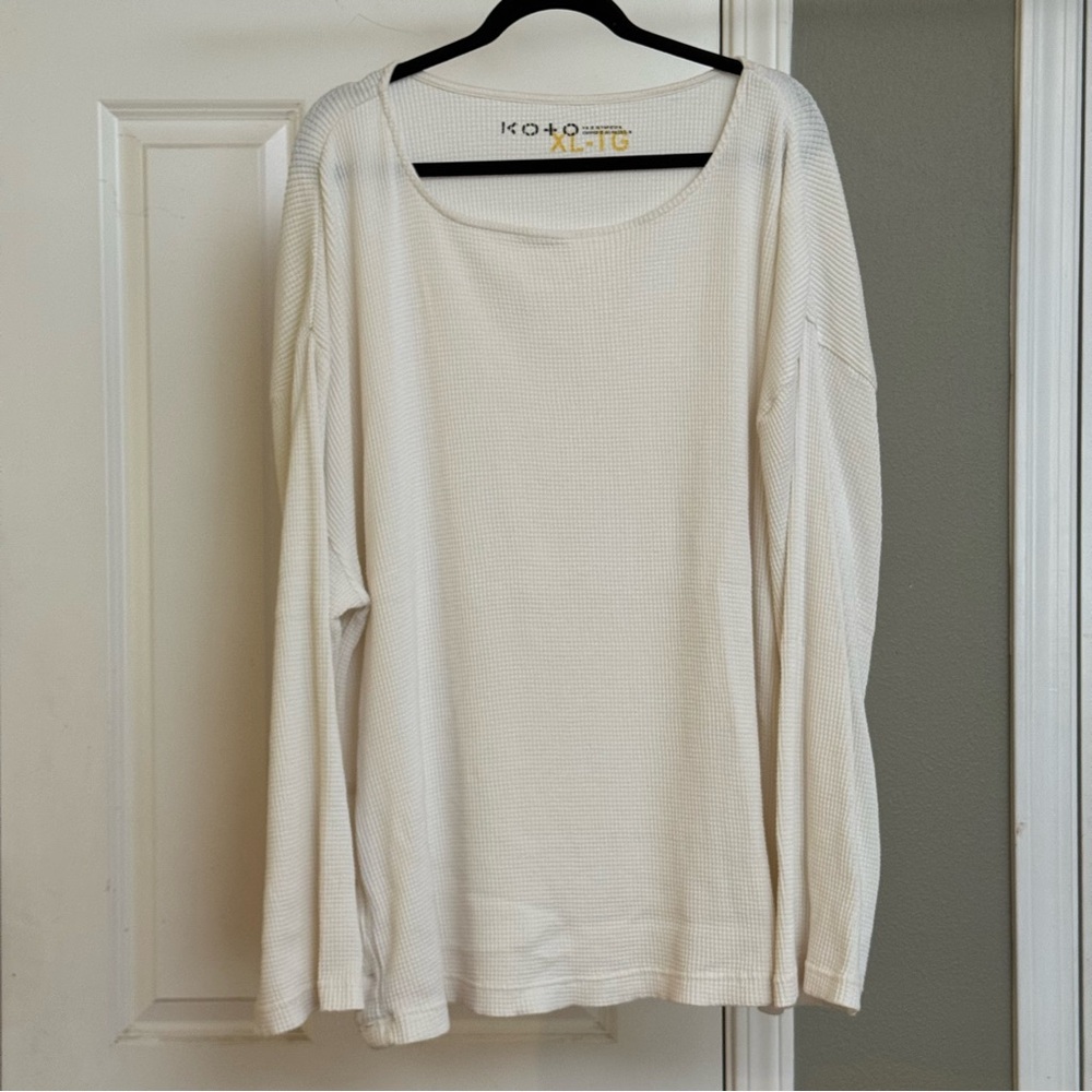 Koto Waffle Oversized Long Sleeve Shirt in Cream, Size XL